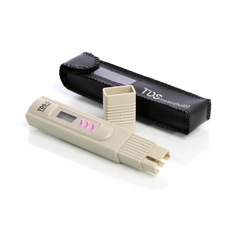 Електронен апарат за измерване на качеството на вода