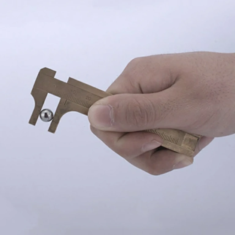 Кръгли стоманени топчета за стрелба с прашка, 8 мм