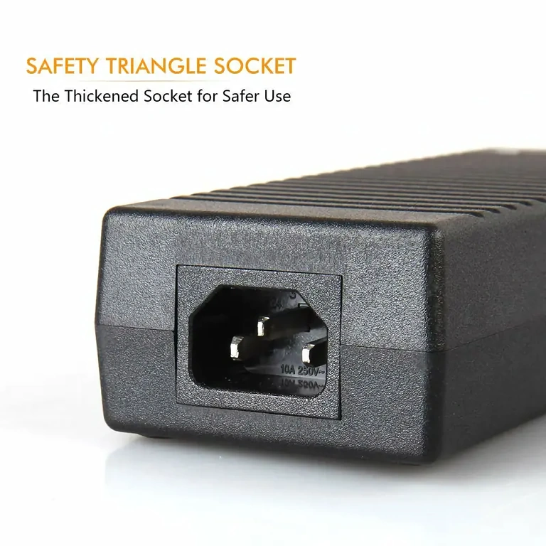 Захранващ адаптер 220V AC към 12V DC, 10A, за автомобилни устройства и тротинетки