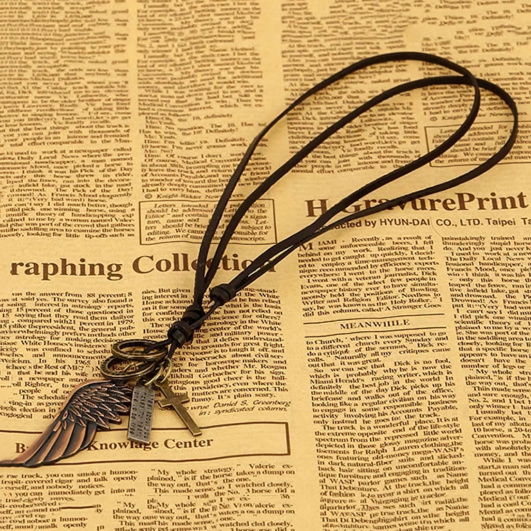 Колие кръст от черна кожа Висулка кръст на черен кожен ланец за мъже