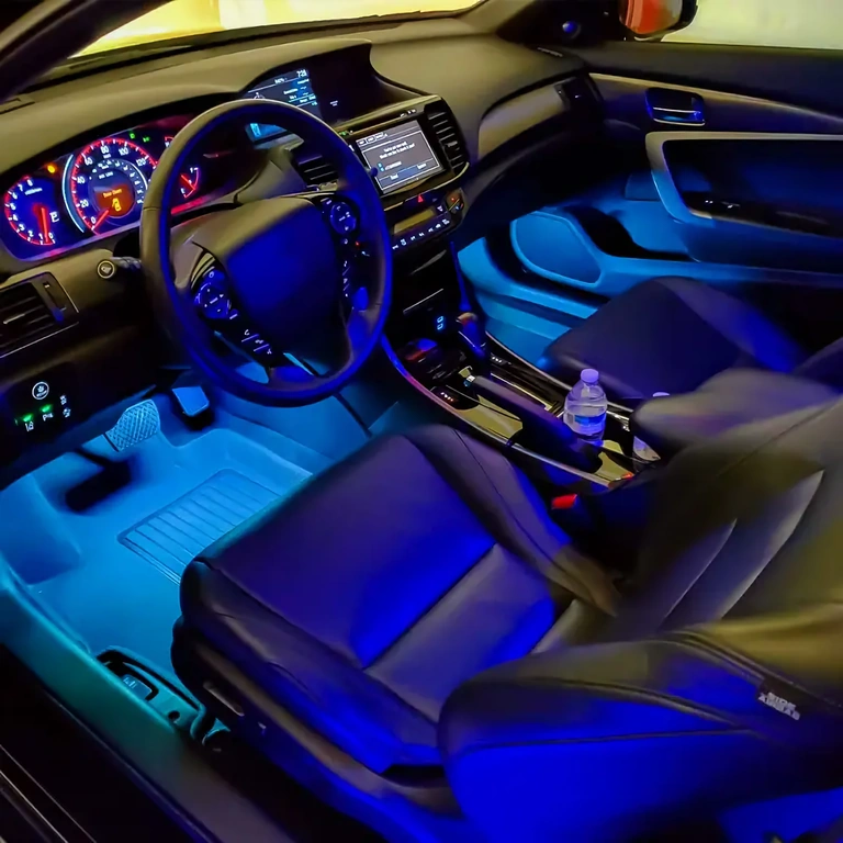 LED лента за интериорно осветление на автомобил Гъвкава LED лента за осветление на автомобилен интериор