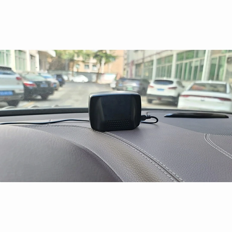 GPS скоростомер с USB захранване, лесен за монтаж