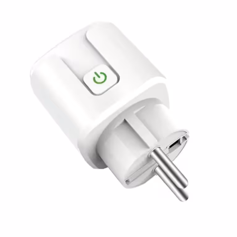 Интелигентен WiFi контакт с капацитет 4400W в близък план