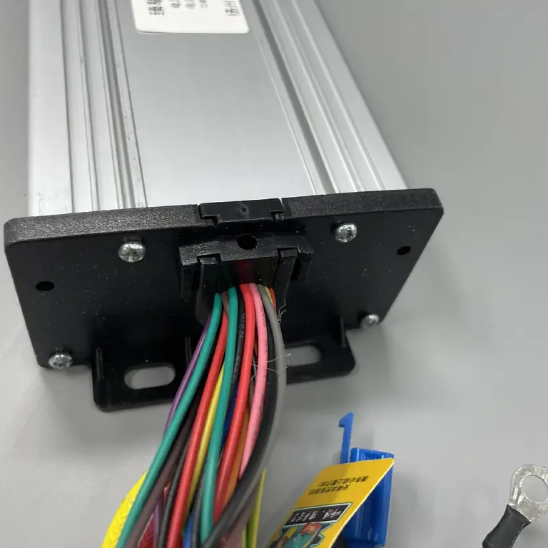 Контролер за електрически скутер 60V, максимален ток 45A