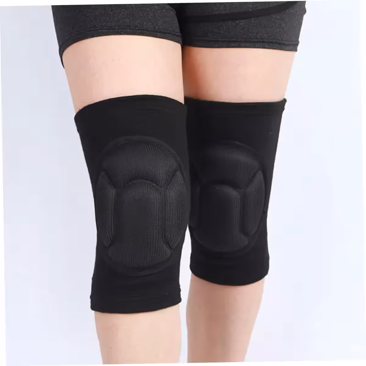 Здрава наколенка, идеална за ски и спортно пързаляне