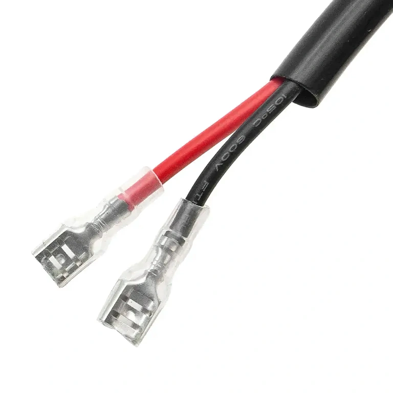 Инсталация, съвместима с LED прожектори до 300W, с реле и предпазител