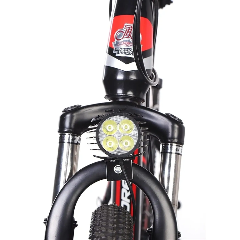LED фар, монтиран отпред на електрически велосипед, преден изглед