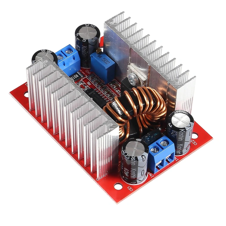 Горен изглед на Step-up Boost DC 400W модул, с детайли за входно напрежение (DC 8.5V-50V)