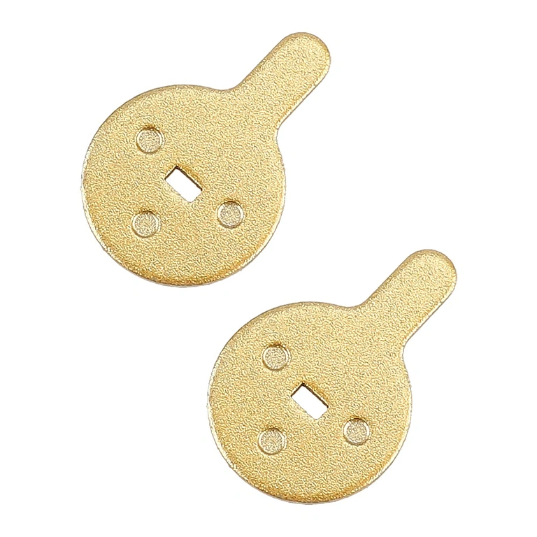 Метални висококачествени спирачни накладки Медни спирачни накладки, устойчиви и високоефективни