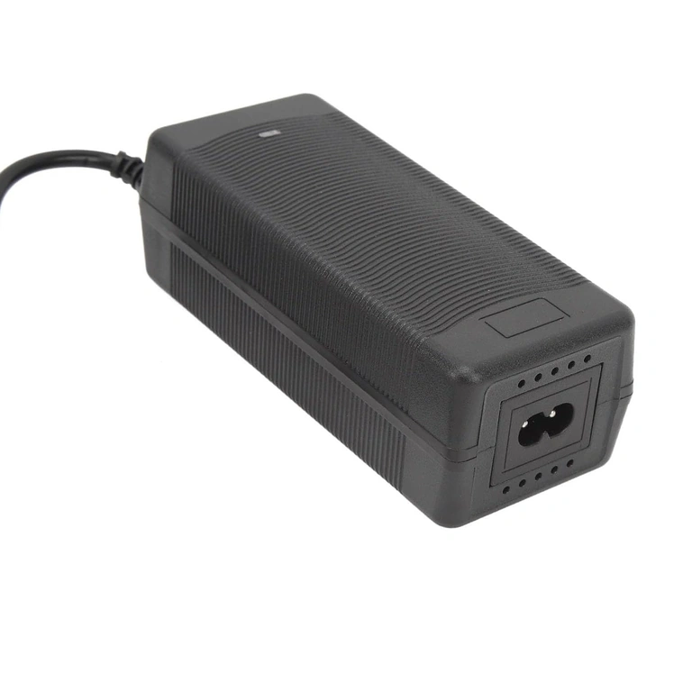 Зарядно 52V–58.8V 2A с коаксиален щепсел 8 мм, съвместимо с тротинетки и електрически скутери