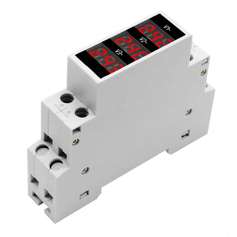 Монтаж на цифровия волтметър в индустриален електрически панел