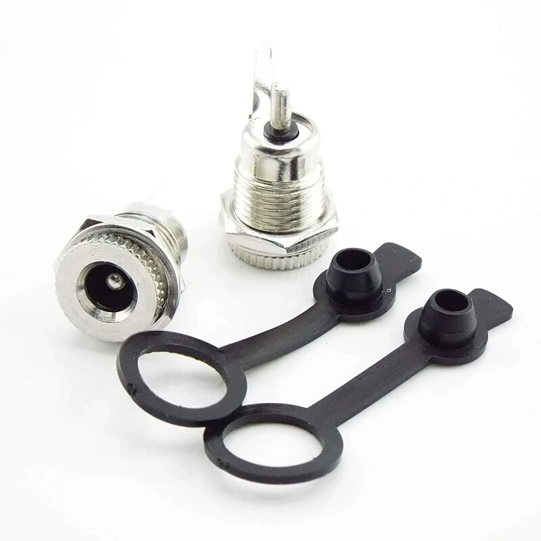 DC букса 12V 5.5x2.1мм – водоустойчива, челен изглед