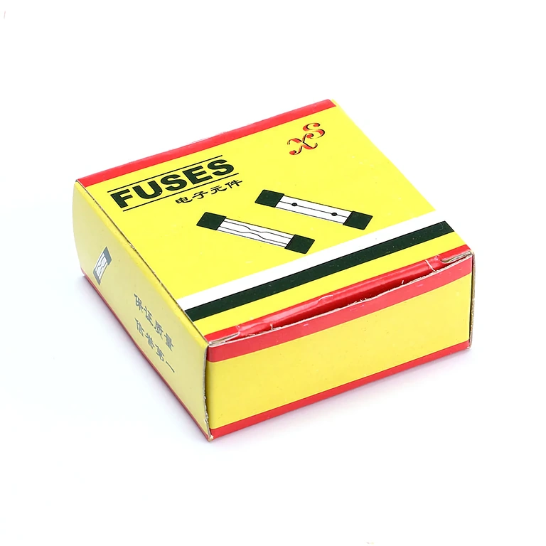 Опаковка на комплект 100 броя стъклени предпазители 10A 5x20мм